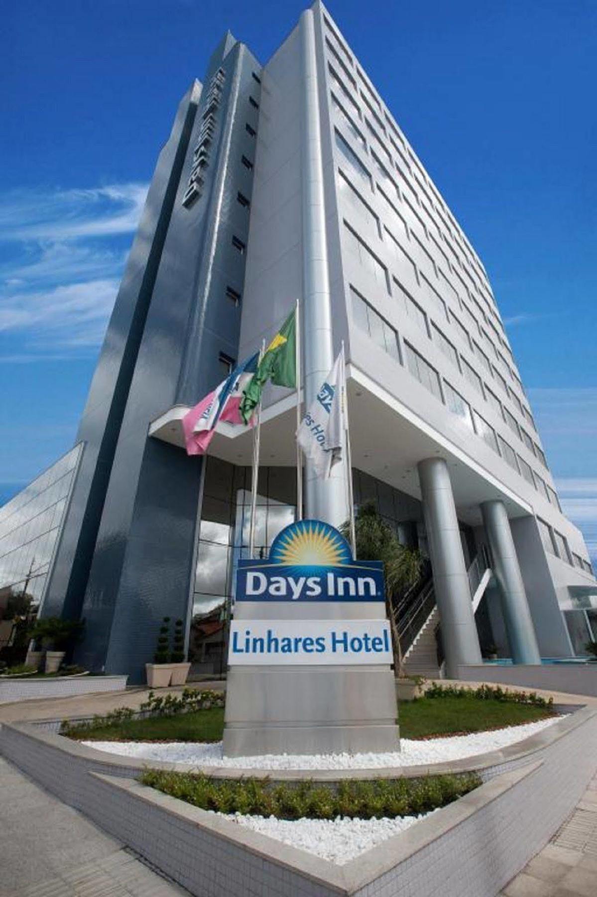 Days Inn By Wyndham Linhares Eksteriør bilde